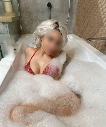 Анкета проститутки Аида - Фото 1, Калук, 24 года, №3728